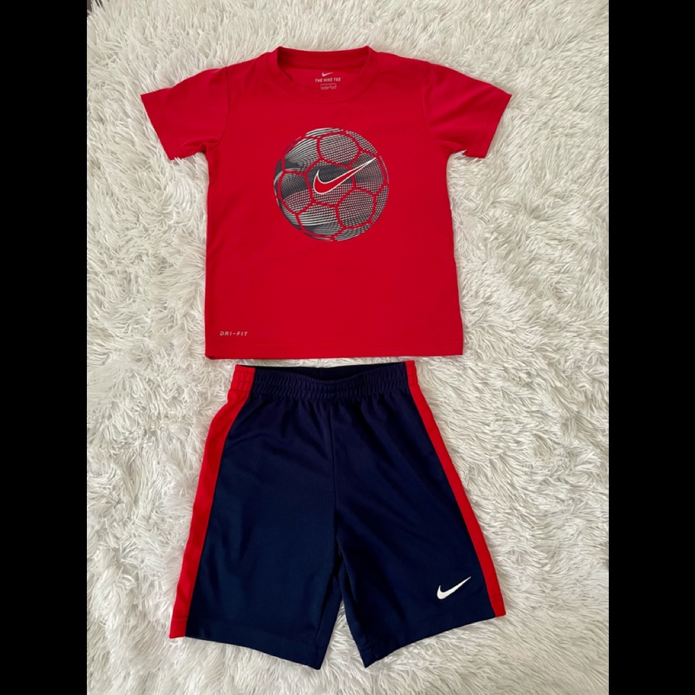 Nike dri Fit shirt & shorts